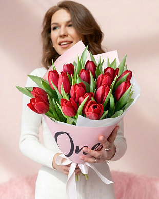 Букет из 11 тюльпанов "Варфаер"