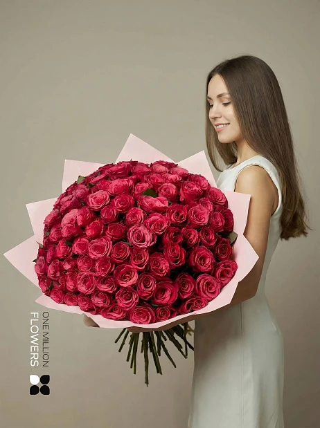 Букет из 101 розы "Такаци" - Розы 40 см.