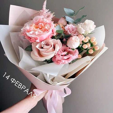 Букет "Роузи Крим Принц"