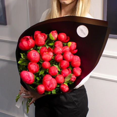 Букет из 25 пионов "Флейм" Blue