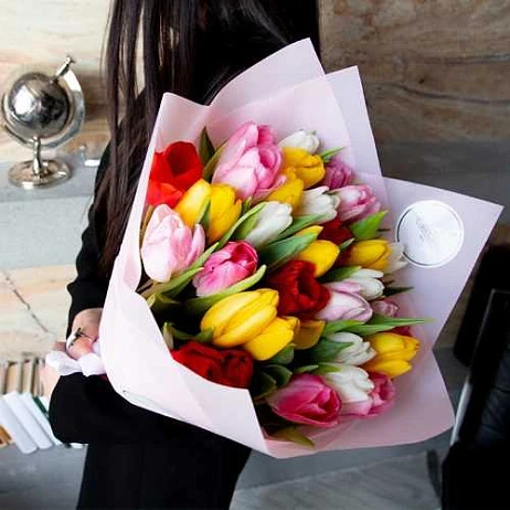 Букет из 35 тюльпанов "Микс"