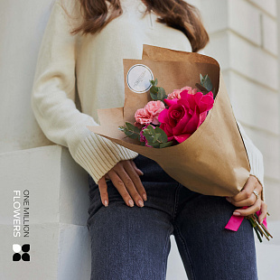 Букет "Сальвина Пинк"