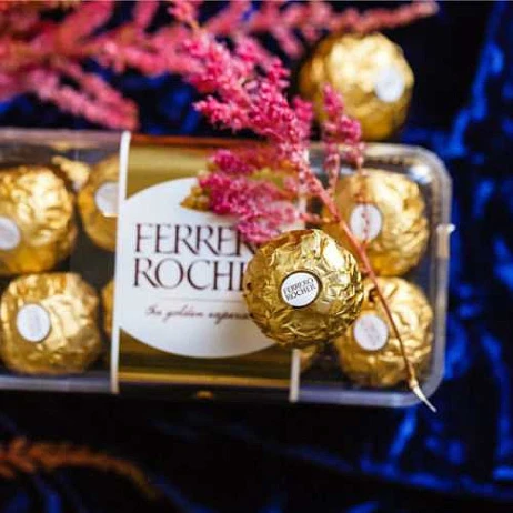 картинка Конфеты Ferrero Rocher Standart от магазина Одежда+