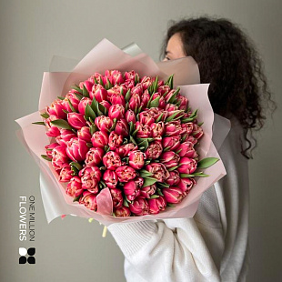 Букет из 51 тюльпана "Коламбус"