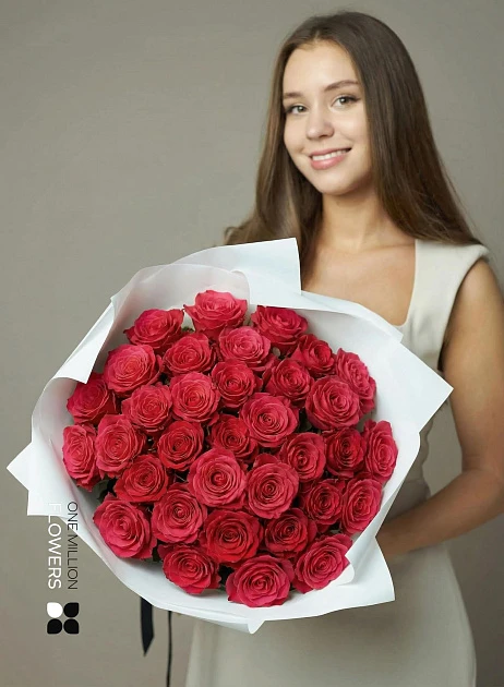 Букет из 35 роз "Такаци" White - Розы 40 см.