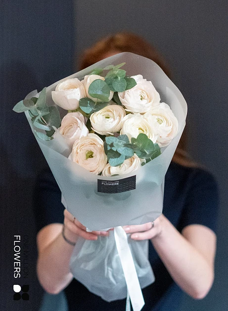 Букет "Клуни Ханой" 9 шт Mate