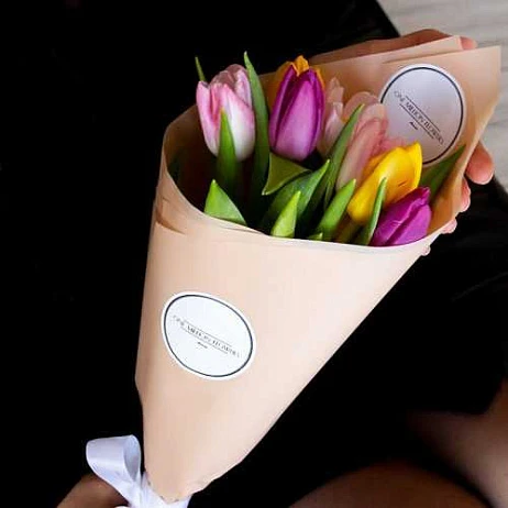 Букет из 7 тюльпанов "Микс" (От 20 букетов)